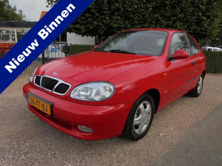Daewoo Lanos 1.5 SX *LET OP! 1647 org.km.NAP*NIEUWSTAAT*1e E, Auto's, Oldtimers, Bedrijf, Te koop, Airbags, Airconditioning, Alarm