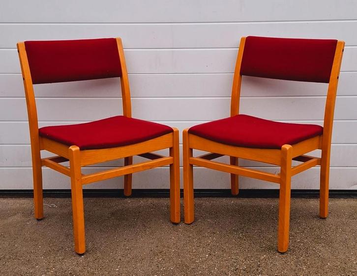 29 x Vintage schoolstoelen Deense design stoelen hout cafe, Huis en Inrichting, Stoelen, Zo goed als nieuw, Vijf, Zes of meer stoelen