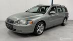 Volvo V70 2.4 Edition Classic 170PK / AUTOMAAT, Gebruikt, 2435 cc, 170 pk, Zilver of Grijs