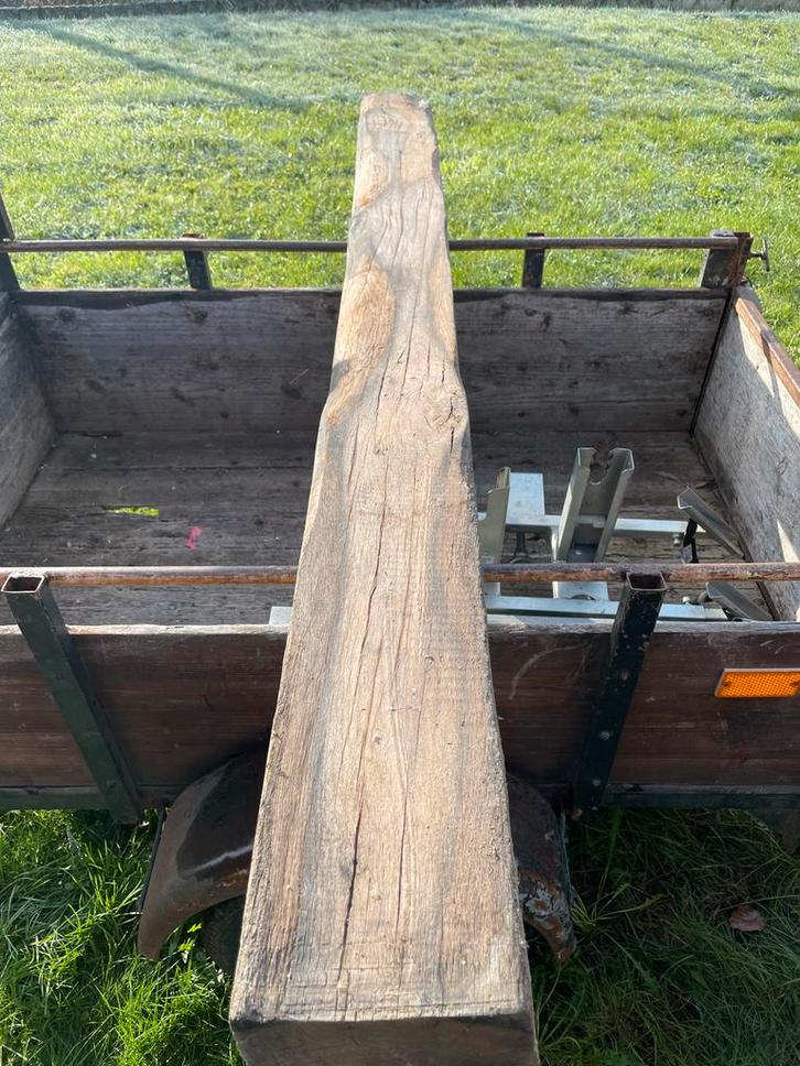 Oude Houten Balk - 2.10m, Doe-het-zelf en Verbouw, Hout en Planken, Gebruikt, Balk, Overige houtsoorten, 200 tot 250 cm, 50 mm of meer