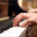 Pianolessen in Tilburg, Privéles, Toetsinstrumenten