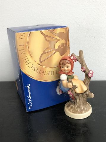 Hummel 141 4/0 Frühling / Apple Tree Girl (Reyshof) beschikbaar voor biedingen