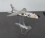 F-8 Crusader 1/72 Century Wings diecast modelvliegtuig, Hobby en Vrije tijd, Modelbouw | Vliegtuigen en Helikopters, Gebruikt