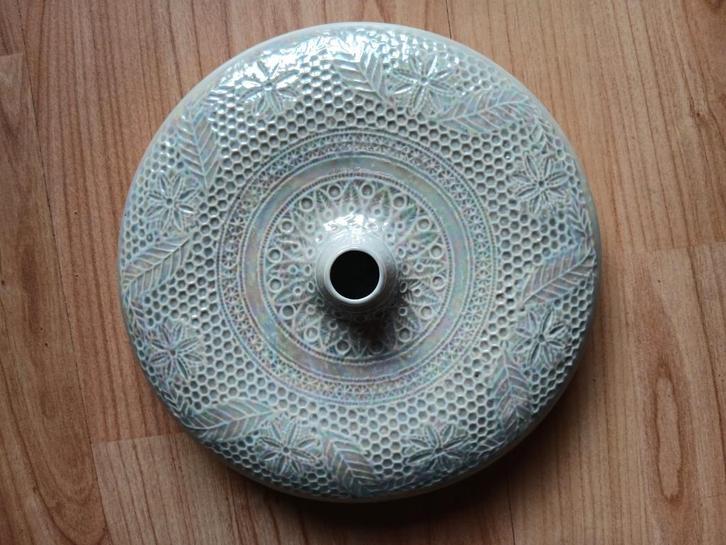 Platte vaas fair trade original, Huis en Inrichting, Woonaccessoires | Vazen, Zo goed als nieuw, Overige kleuren, Minder dan 50 cm