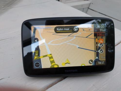 Tomtom GO 5200 WiFi World Lifetime Maps Traffic Control, Auto diversen, Autonavigatie, Zo goed als nieuw, Ophalen of Verzenden