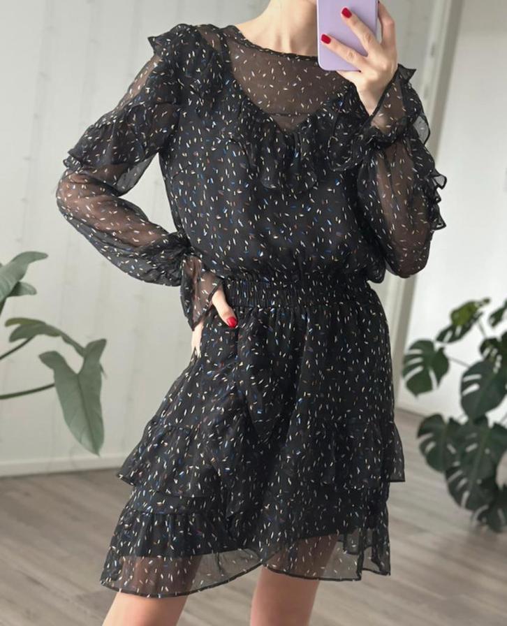 Harper + Yve Zwarte Jurk XS, Kleding | Dames, Jurken, Zo goed als nieuw, Maat 34 (XS) of kleiner, Zwart, Boven de knie, Ophalen of Verzenden