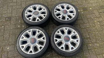 Fiat 500 Sportvelg 16 inch 195/45-16 3x lichte stoep schade beschikbaar voor biedingen