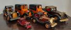Handgemaakte en beschilderde houten auto's en vrachtwagens., Hobby en Vrije tijd, Modelauto's | 1:18, Ophalen of Verzenden, Gebruikt