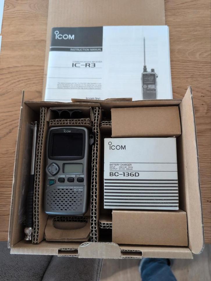 Nieuwe ICOM IC-R3 Scanner Ontvanger, Telecommunicatie, Portofoons en Walkie-talkies, Nieuw, Portofoon of Walkie-talkie, 15 km of meer