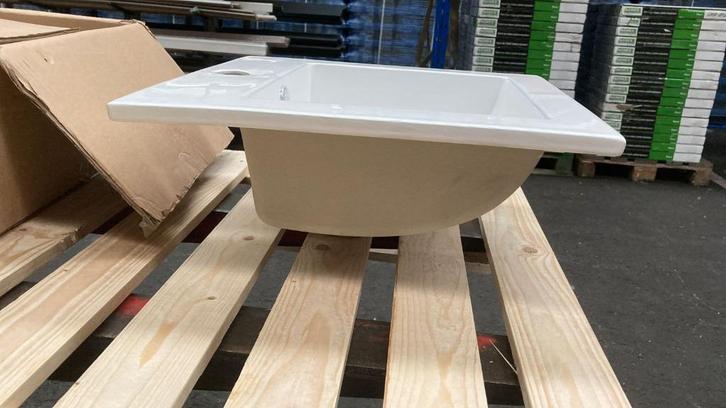 TAB Pavado wastafel wit(12), Doe-het-zelf en Verbouw, Sanitair, Nieuw, Wastafel, Ophalen