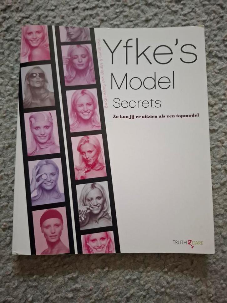 Yfke's Model Secrets - Zo kun jij een topmodel zijn!, Boeken, Hobby en Vrije tijd, Gelezen, Overige onderwerpen, Ophalen of Verzenden