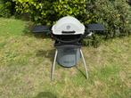 Weber BBQ Q-serie met onderstel, plancha en pizzasteen, Tuin en Terras, Gasbarbecues, Ophalen, Zo goed als nieuw, Weber
