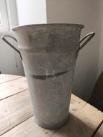 Vintage Zinken Vaas met Handvatten, Ophalen of Verzenden