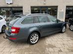 Skoda Octavia Combi 1.2 TSI Trekhaak Airco Distributie VV, Auto's, Skoda, Euro 5, Gebruikt, 4 cilinders, 620 kg
