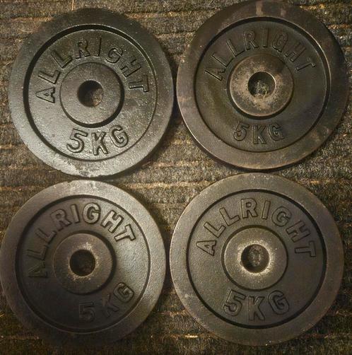 4x 5kg zwarte gietijzeren 30mm halterschijven, Sport en Fitness, Fitnessmaterialen, Zo goed als nieuw, Halterschijven, Armen, Benen