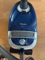 Stofzuiger Miele, Ophalen of Verzenden, Gebruikt, 2000 watt of meer, Stofzuiger