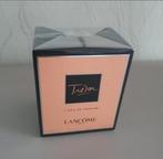 Te koop..

Een volle fles Lancome Tresor 30 ml nieuw in seal, Ophalen of Verzenden, Zo goed als nieuw, Parfumfles