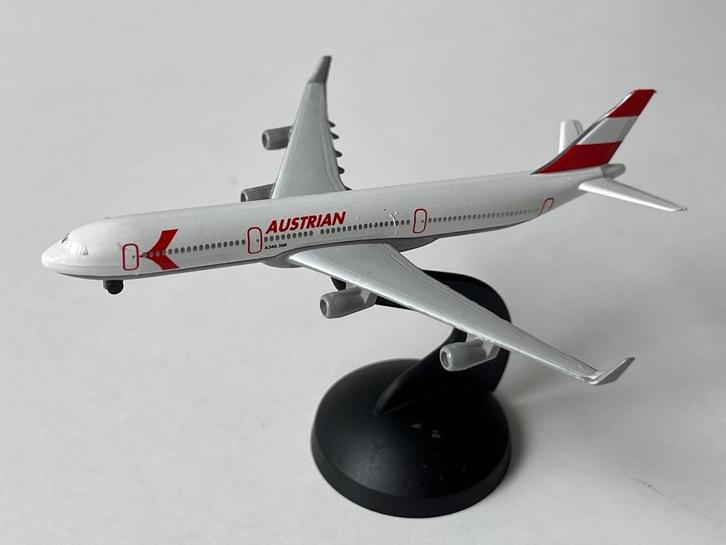Schabak 1:600 - Airbus A340, Verzamelen, Luchtvaart en Vliegtuigspotten, Zo goed als nieuw, Schaalmodel, Ophalen of Verzenden