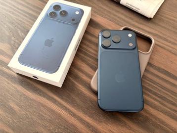 iPhone 17 Pro 256gb Blauw 1 Week Leren Hoes Screenprotector beschikbaar voor biedingen
