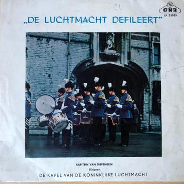 1959	Koninklijke Luchtmachtkapel De Luchtmacht Defileert