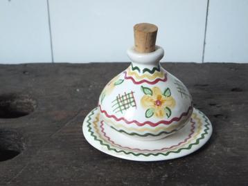 lief romantisch vintage parfumflesje, klein porselein flesje beschikbaar voor biedingen