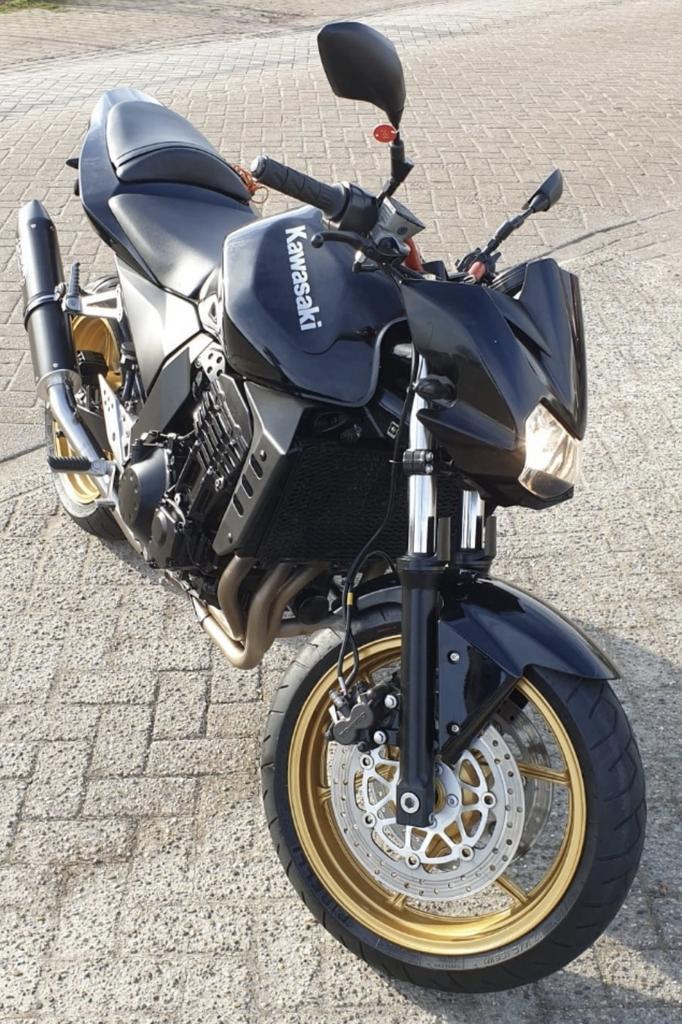 Kawasaki Z750 zwart, Motoren, Motoren | Kawasaki, Particulier, Naked bike, meer dan 35 kW, 4 cilinders, Motorrijbewijs A, Sportuitlaat