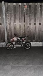 Te koop pitbike carburateur moet vernieuwd worden!!!, Fietsen en Brommers, Minibikes, Midibikes en Pitbikes, Ophalen, Gebruikt