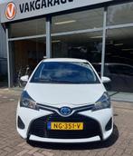 Toyota Yaris 1.5 Hybrid Aspiration, Gebruikt, Euro 6, 4 cilinders, Wit