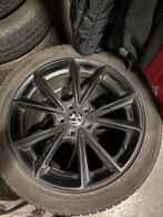 Continental Winterbanden metMAM velgen Passat B8 - 235/45/18, Ophalen, 18 inch, Gebruikt, Banden en Velgen