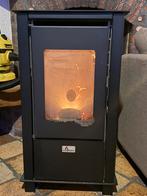 Pelletkachel livn flame, Tromvik 6, Huis en Inrichting, Ophalen, Overige brandstoffen, Zo goed als nieuw, Pelletkachel