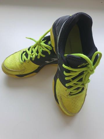 Asics sportschoenen maat 35.5 beschikbaar voor biedingen