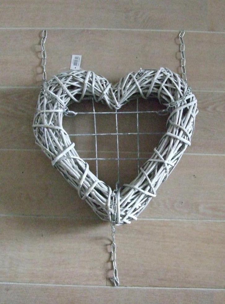 Houten hart ter decoratie aan plafond of wand met rekje, Tuin en Terras, Tuinwanddecoratie, Nieuw, Verzenden