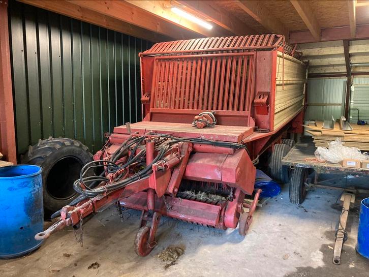 Strautmann ladeblitz LBF 801 L opraapwagen, Zakelijke goederen, Agrarisch | Werktuigen, Weidebouw, Ophalen of Verzenden