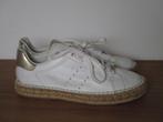 Nr.92: Mooie witte schoenen van Cuplé maat 40 in zeer goede, Wit, Ophalen of Verzenden, Cuple, Sneakers of Gympen