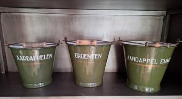 Donkergroen emaille zeldzame aardappelen- emmer + 2 emmers beschikbaar voor biedingen