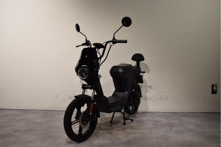 AGM Goccia Black-Edition | 2022 | 3800km | LONG RANGE, Fietsen en Brommers, Brommers | Overige merken, Zo goed als nieuw, Ophalen of Verzenden