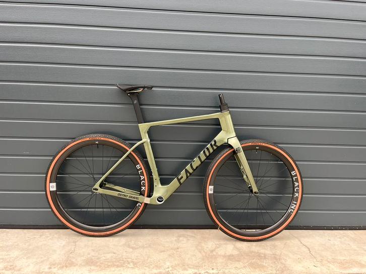 Factor Ostro Gravel Premium Package Carbon Frameset Black in, Sport en Fitness, Wielrennen, Zo goed als nieuw, Overige typen, Ophalen of Verzenden