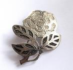 Zilveren 925 broche met bloemen., Sieraden, Tassen en Uiterlijk, Broches, Ophalen of Verzenden, Zo goed als nieuw, Zilver, Zilver