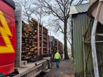 Ovengedroogd eikenhout + gratis zak aanmaakhoutjes bezorgd, 6 m³ of meer, Ophalen of Verzenden, Blokken