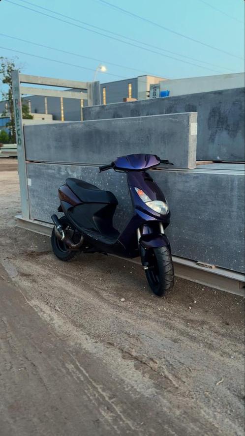Vivacity 70cc 2t snel, Fietsen en Brommers, Scooters | Peugeot, Zo goed als nieuw, Vivacity, Maximaal 45 km/u, Benzine, Ophalen of Verzenden