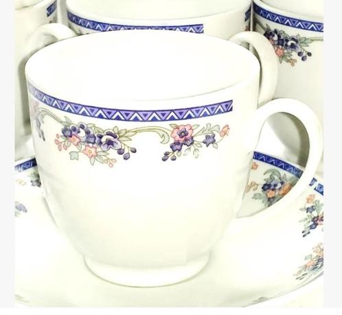 Di Va Best of Malaysia 6 Leuke kopjes + 6 schotels Service, Antiek en Kunst, Antiek | Servies compleet, Ophalen of Verzenden