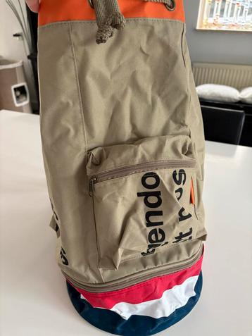 Nieuwe Rugzak “postzak” beschikbaar voor biedingen