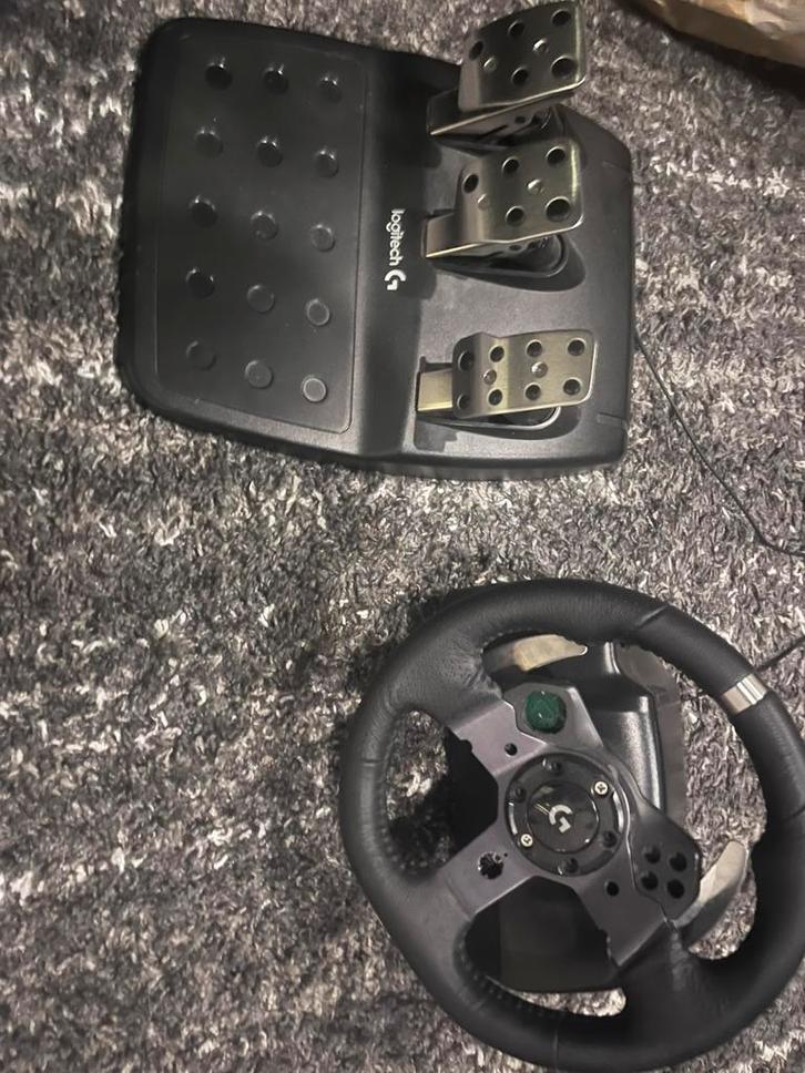 Logitech g29 met shifter, Spelcomputers en Games, Spelcomputers | Xbox | Accessoires, Gebruikt, Xbox Original, Stuurtje of Sportattribuut