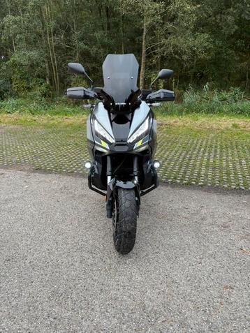 Honda x adv 750 beschikbaar voor biedingen