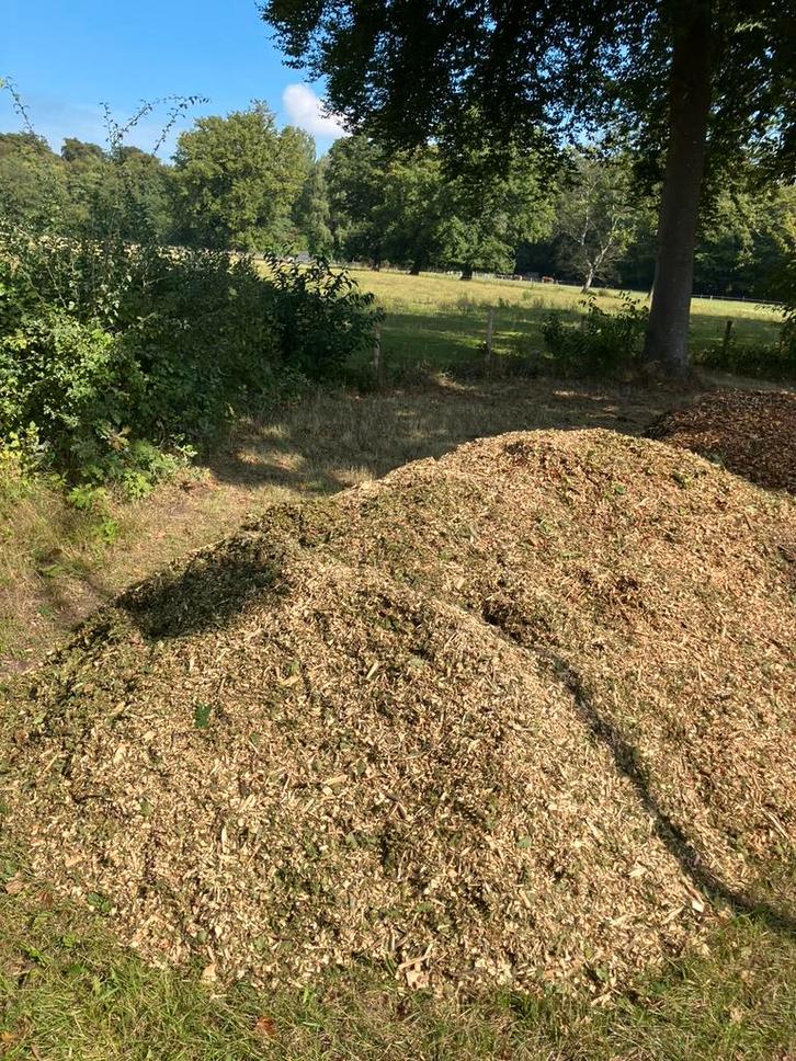 Verse houtsnippers €15,- per kuub + Transportkosten, Tuin en Terras, Overige Tuin en Terras, Nieuw, Ophalen of Verzenden