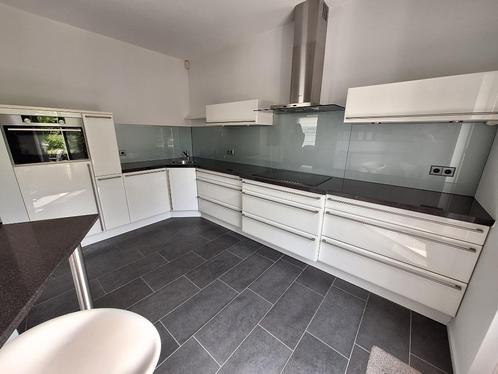 Keuken oudwit glanzend 3,95 x 2,42, Huis en Inrichting, Keuken | Complete keukens, Gebruikt, Hoekkeuken, Wit, Composiet, Hoogglans of Gelakt