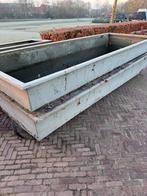 Grote polyester vijverbak, Tuin en Terras, Ophalen of Verzenden, Zo goed als nieuw