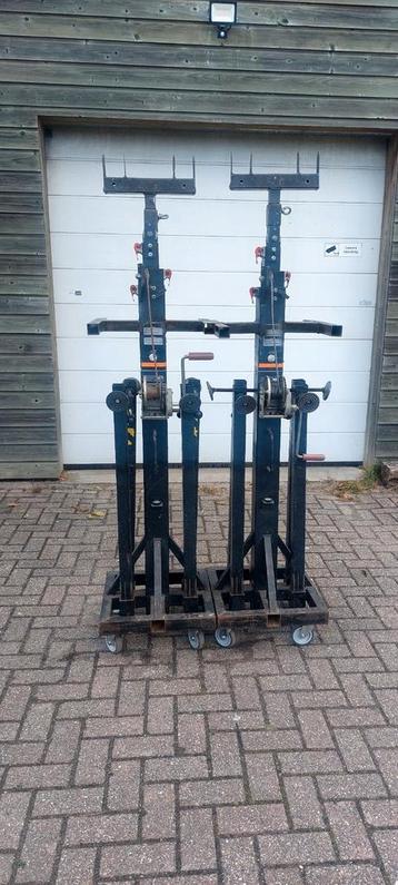 4x VMB TE-071 P wind-up statief zwart beschikbaar voor biedingen