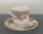 Royal Albert bone china kop en schotel Old country roses, Ophalen of Verzenden, Zo goed als nieuw, Porselein, Kop(pen) en/of Schotel(s)