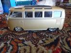 VW BUSJE SAMBA GOLD  MET VEEL SPAKERS  1;25 MAISTO lorider, Ophalen of Verzenden, Zo goed als nieuw, Auto, Maisto
